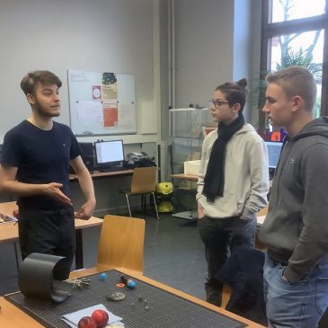 Junge Ingenieure AG besuchte Kreativwerkstatt der der FH-Dortmund