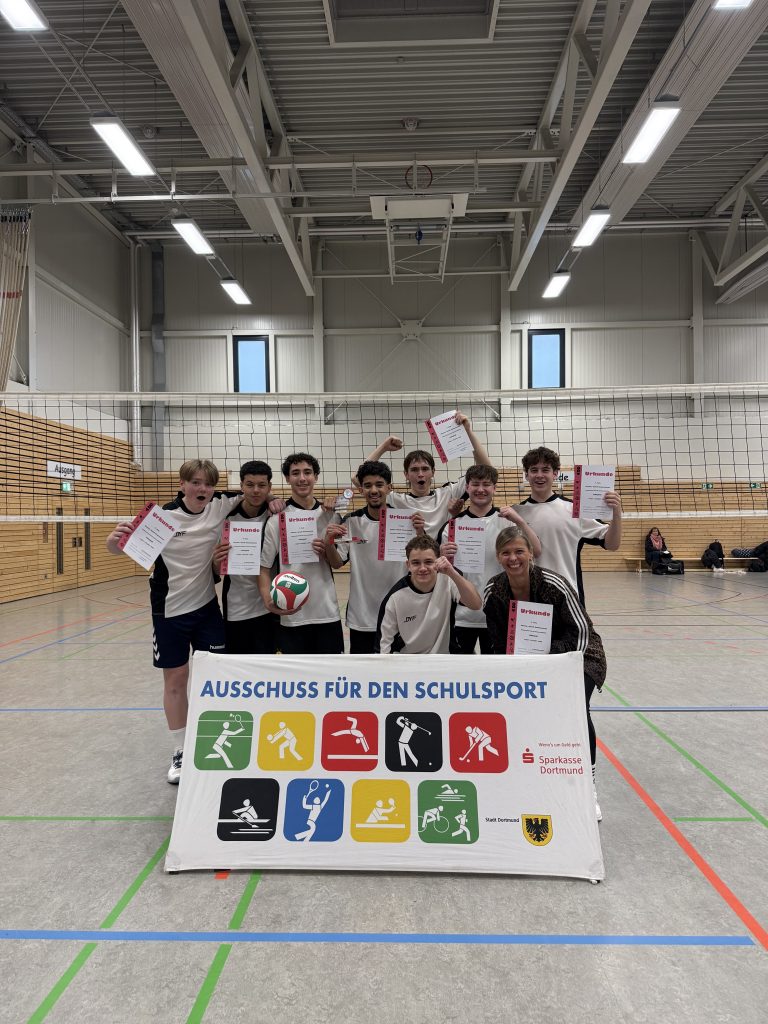 Q1 verteidigt Stadtmeisterschaftstitel im Volleyball