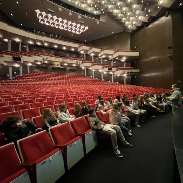 Vorhang auf! – Besondere Führung im Theater Dortmund