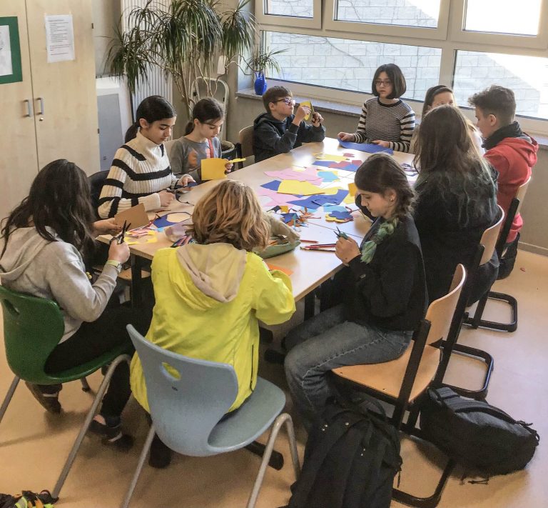 Frühlingsbasteln in der Bibliothek