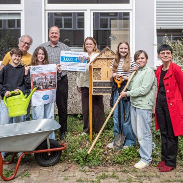 Dank Spende: Klimafreundliche Sitzecke entsteht auf dem Schulhof