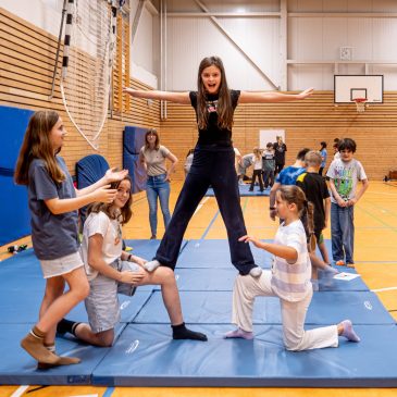 Zirkus-Profis trainierten mit 5. Jahrgang