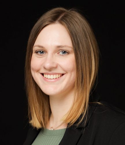 Nicole Zmyslinski<h6>Englisch</h6>