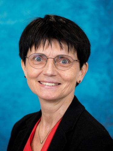 Dr. Christina Neder<h6>Schulleiterin</h6>