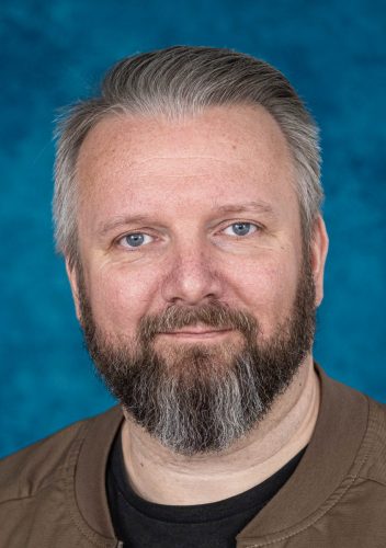 Tim Burkhardt<h6>Pädagogik</h6>